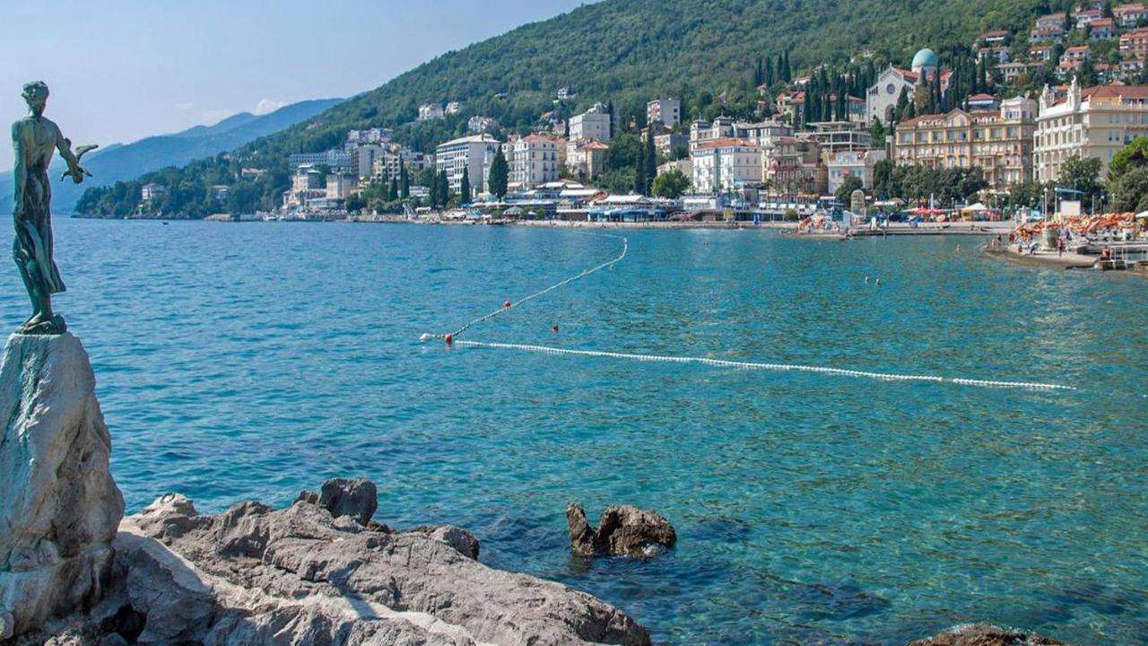 Petra Apartman *